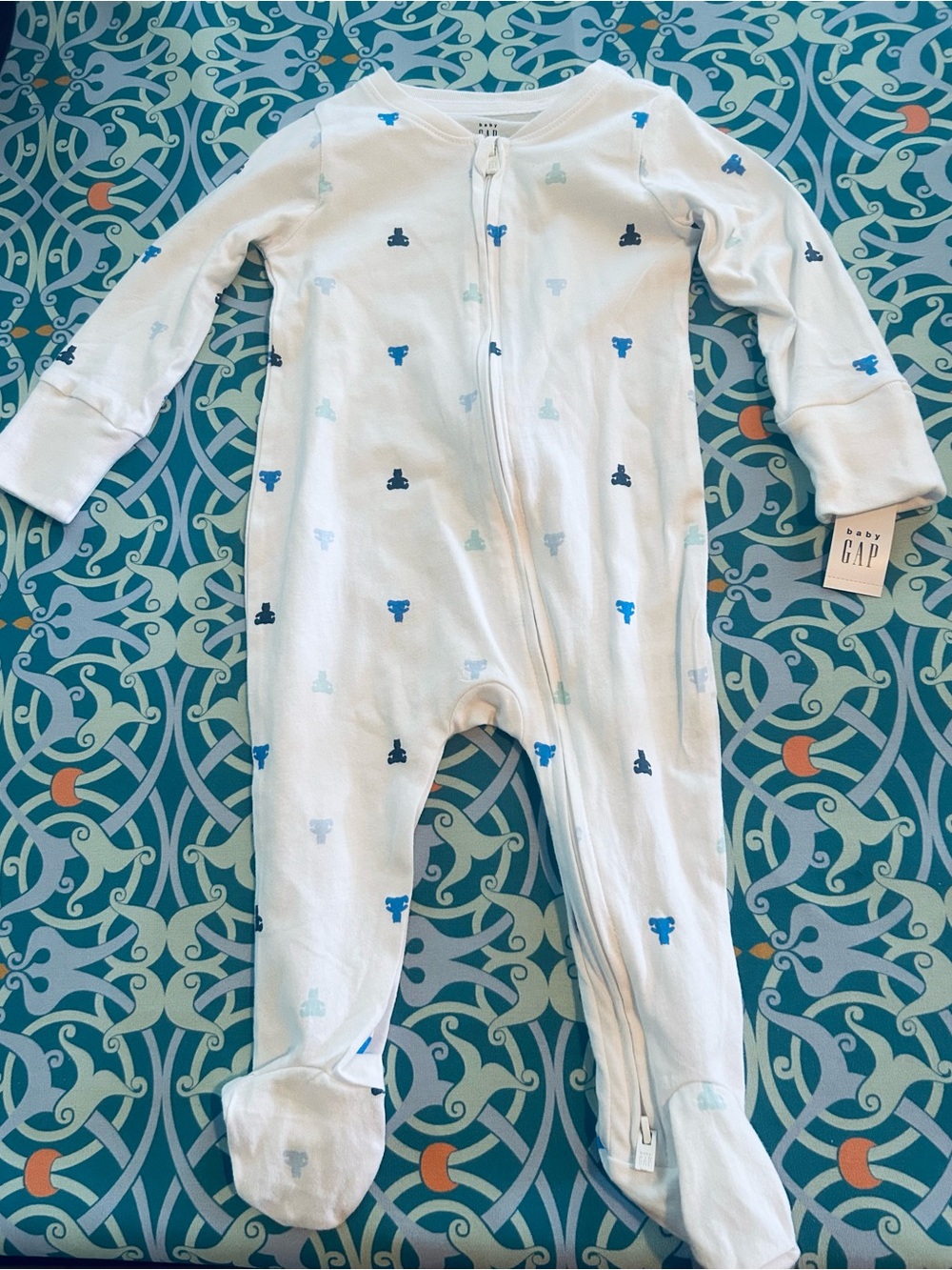 GAP Baby First One Piece Size 6-9 Mos Organic Cotton NWT